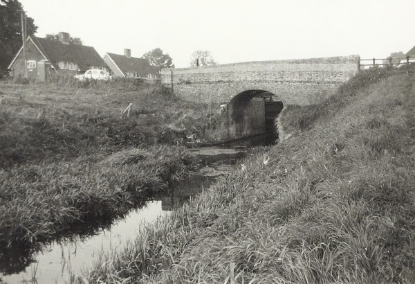 BW200-1-47-48-9 image BW200-1-47-48-9