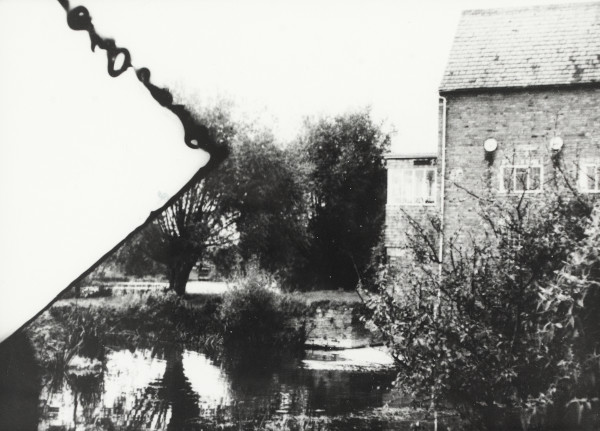 BW192-3-2-2-20-19 image BW192-3-2-2-20-19