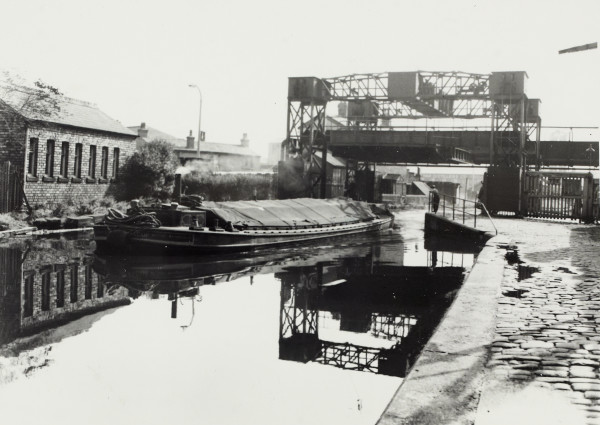 BW192-3-1-34-3-19 image BW192-3-1-34-3-19