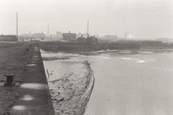 BW192-3-2-1-28-19 image BW192-3-2-1-28-19