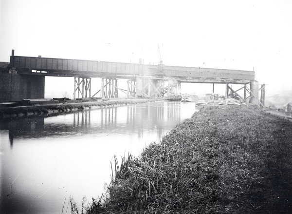 R0919 image R0919