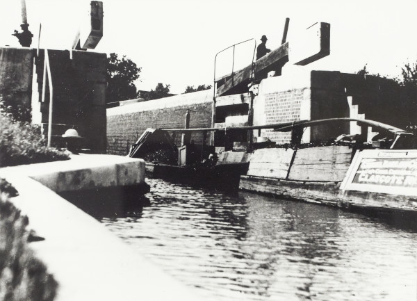 BW192-3-1-2-3-29 image BW192-3-1-2-3-29