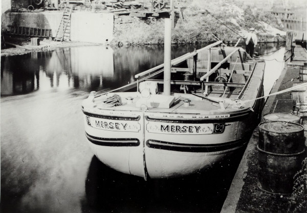 BW192-3-2-1-23-29 image BW192-3-2-1-23-29