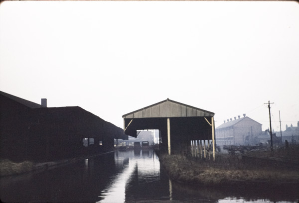 BW197-2-13-59 image BW197-2-13-59