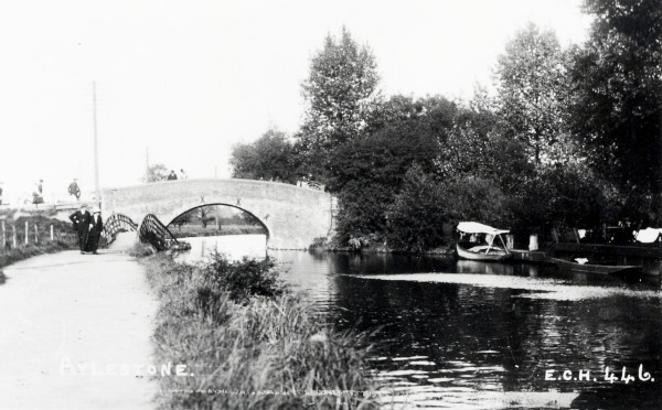 R0899 image R0899